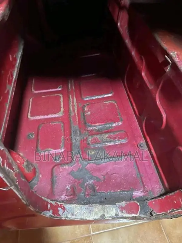 Bajaj RE 2011 Three Wheel (Used)