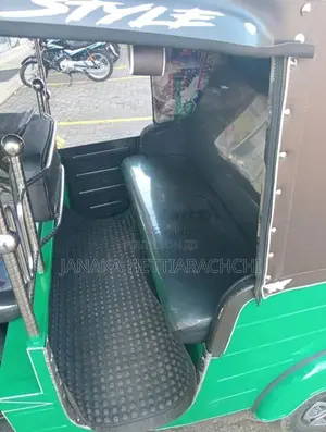 Bajaj RE 2016 Three Wheel (Used)