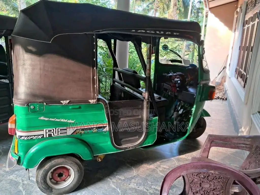 Bajaj RE 2013 Three Wheel (Used)
