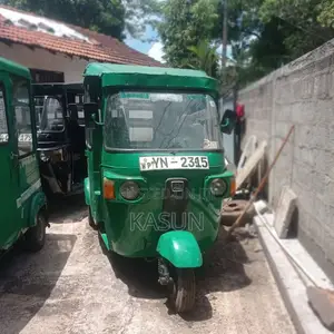 Bajaj RE 2011 Three Wheel (Used)