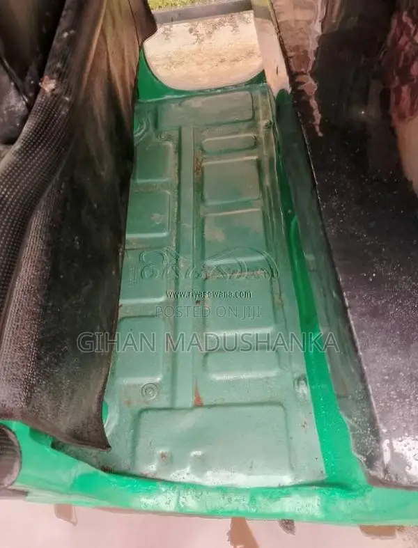 Bajaj RE 2013 Three Wheel (Used)