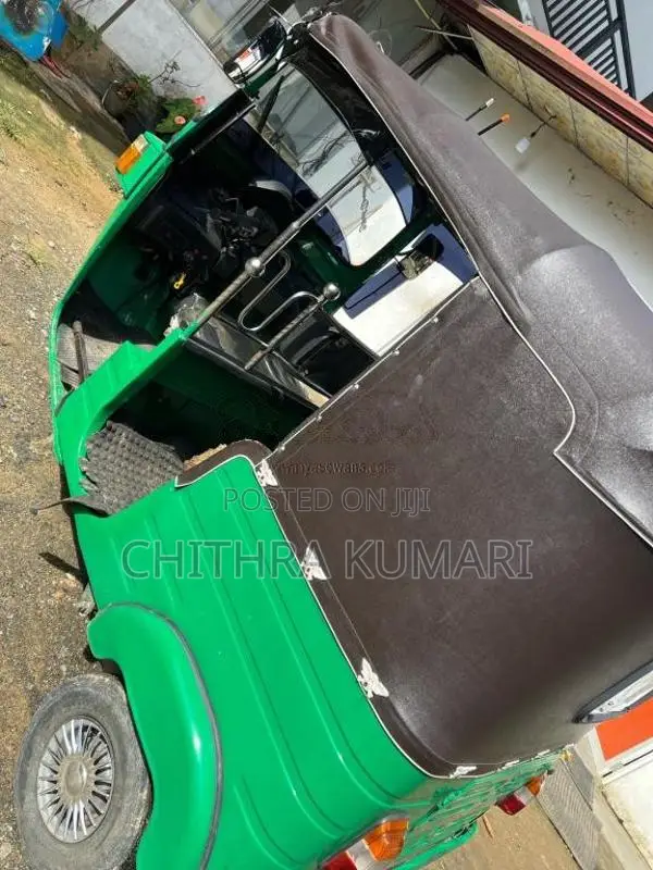Bajaj Re 205 2013 Three Wheel (Used)