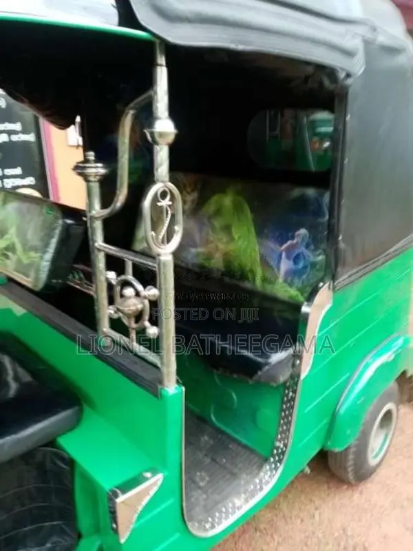 Bajaj RE 2012 Three Wheel (Used)