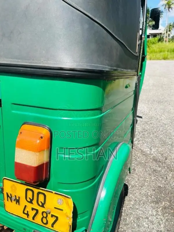Bajaj RE 2008 Three Wheel (Used)