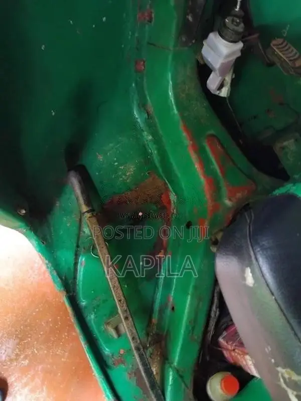 Bajaj RE 2 Stroke 2002 Three Wheel (Used)