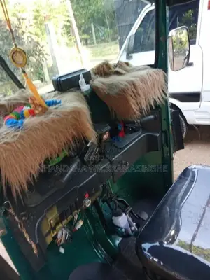 Bajaj RE 4 Stroke 2010 Three Wheel (Used)