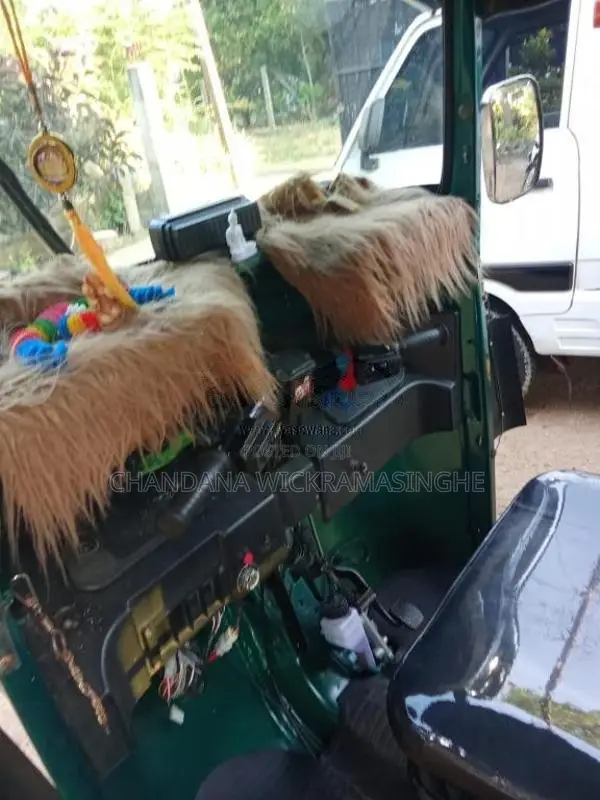 Bajaj RE 4 Stroke 2010 Three Wheel (Used)