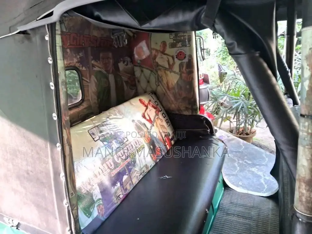 Bajaj RE 2013 Three Wheel (Used)