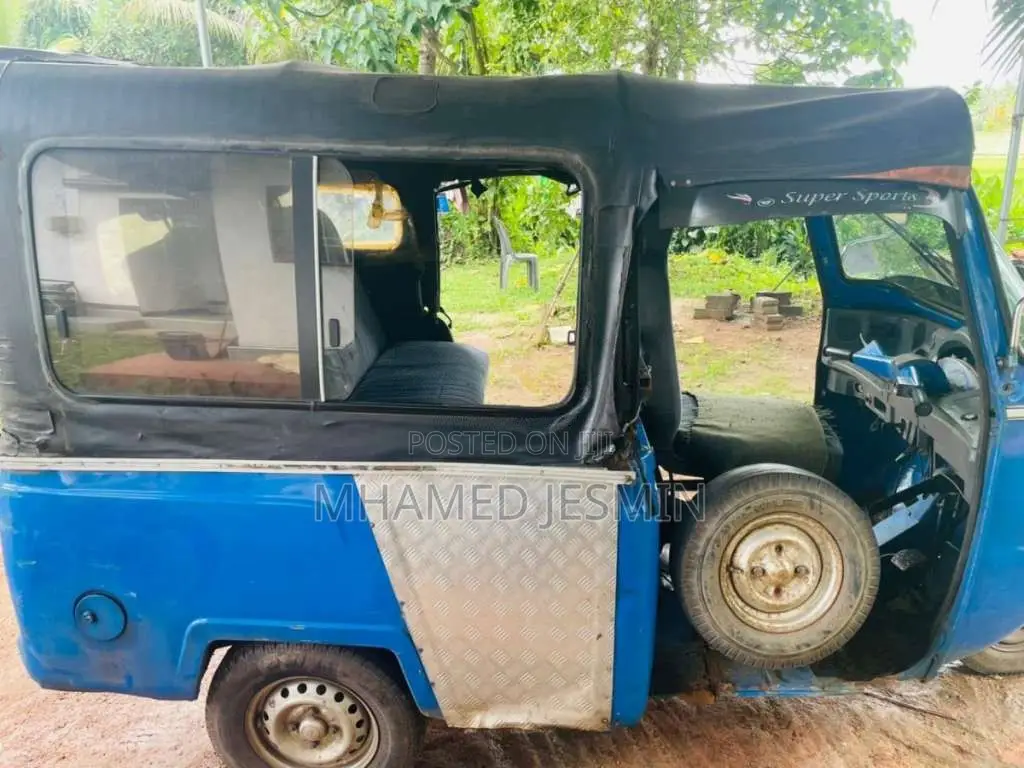 Mahindra Alfa 2011 Three Wheel (Used)