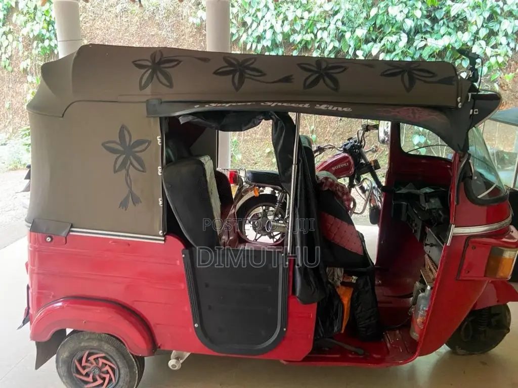 Bajaj RE 2013 Three Wheel (Used)