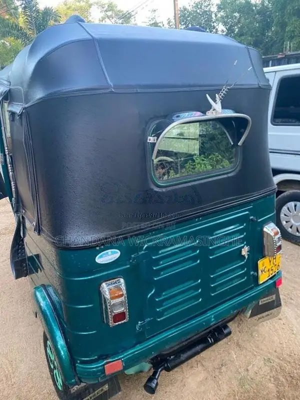 Bajaj RE 4 Stroke 2010 Three Wheel (Used)
