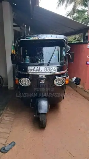 Bajaj RE 2013 Three Wheel (Used)