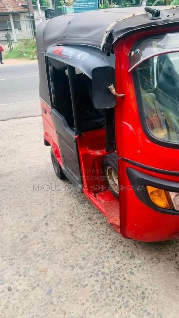 TVS King 2014 Three Wheel (Used)