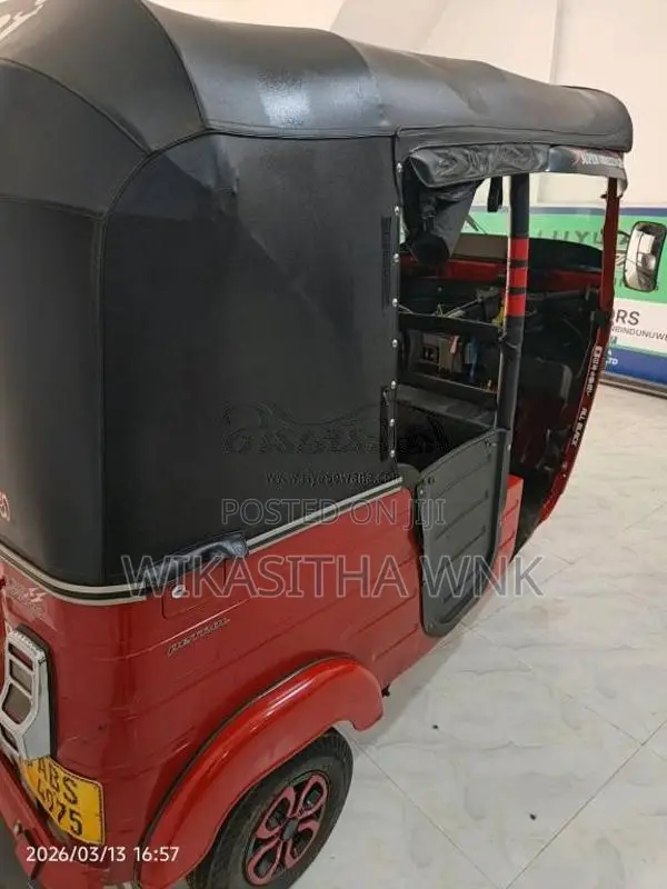 Bajaj RE 2018 Three Wheel (Used)