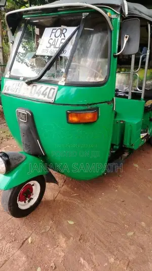 Bajaj 2 stroke 2006 Three Wheel (Used)