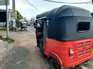 Bajaj RE 2015 Three Wheel (Used)
