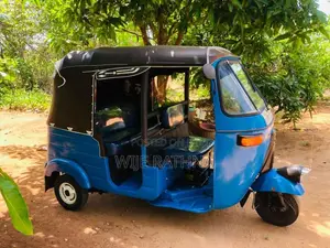 Bajaj RE 2 Stroke 2003 Three Wheel (Used)