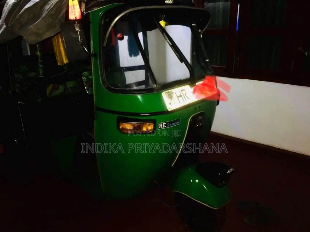 Bajaj 2 Stroke 2006 Three Wheel (Used)