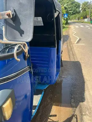 Piaggio Ape 2011 Three Wheel (Used)