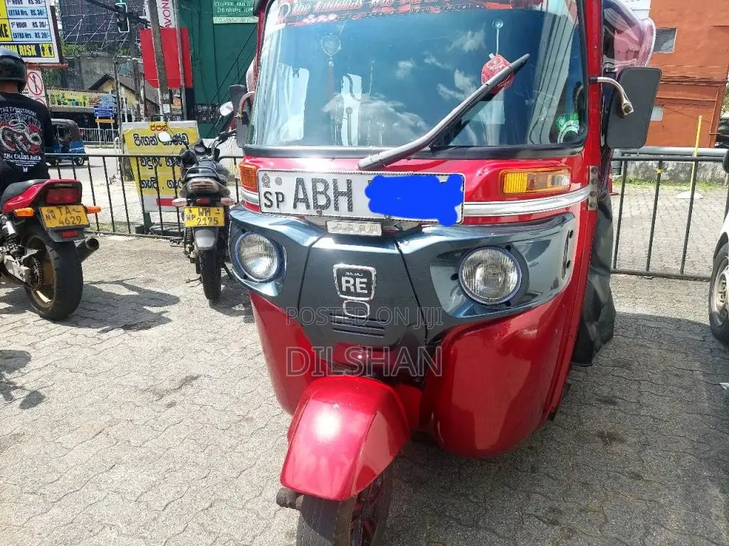 Bajaj RE 2015 Three Wheel (Used)