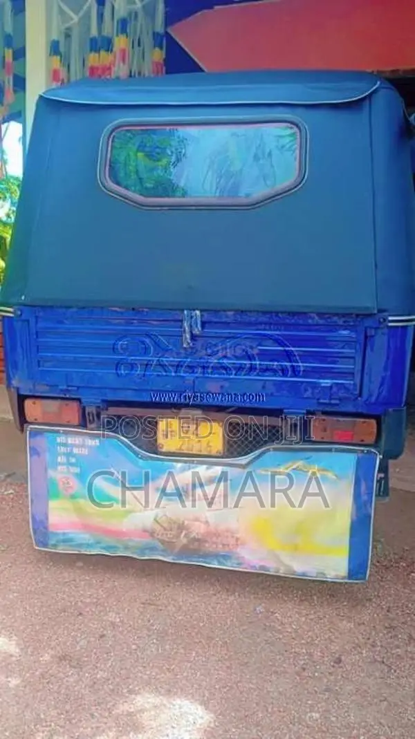 Piaggio Ape 2010 Three Wheel (Used)