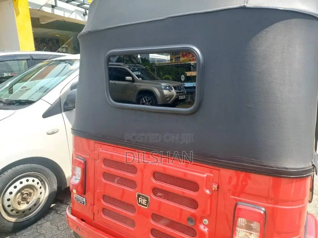 Bajaj RE 2015 Three Wheel (Used)