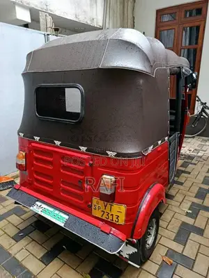 Bajaj RE 2011 Three Wheel (Used)