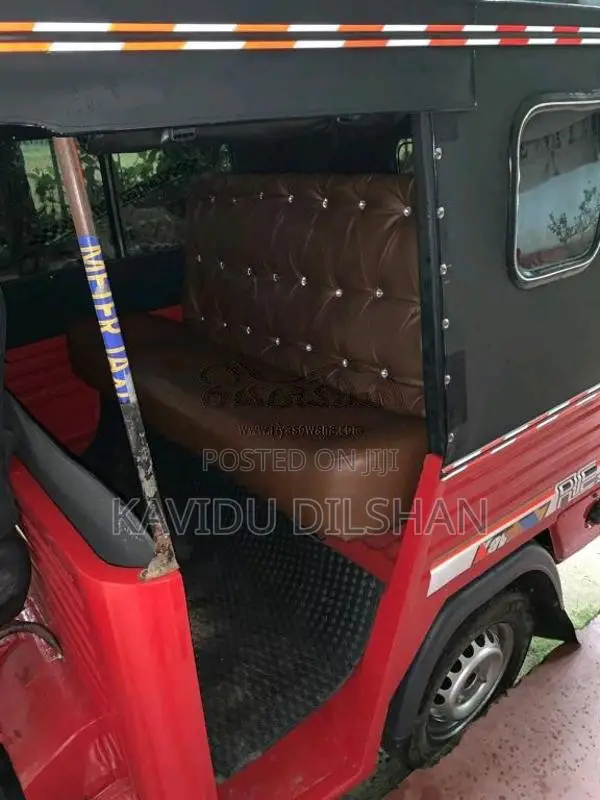 Piaggio Ape 2000 Three Wheel (Used)
