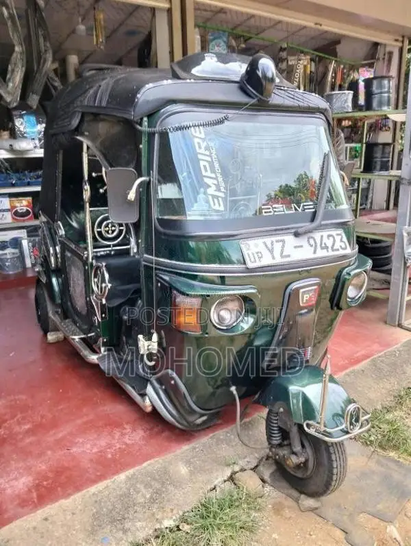 Bajaj RE 2012 Three Wheel (Used)