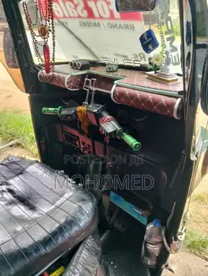 Bajaj RE 2012 Three Wheel (Used)