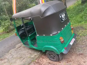 Bajaj RE 2013 Three Wheel (Used)