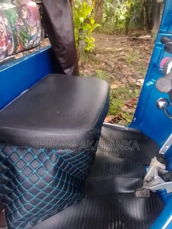 Bajaj RE 2008 Three Wheel (Used)