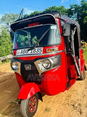 Bajaj RE 4 Stroke 2015 Three Wheel (Used)