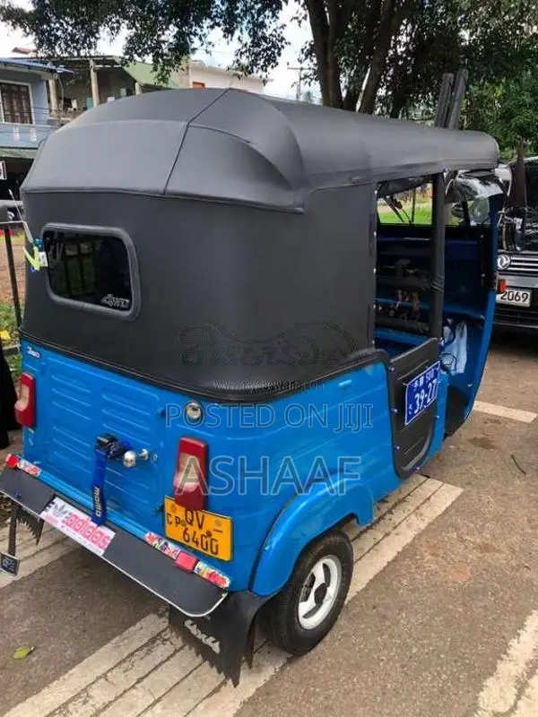Bajaj RE 2009 Three Wheel (Used)