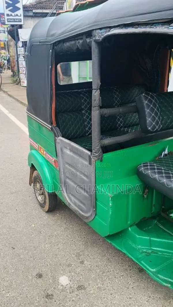 Bajaj RE 1997 Three Wheel (Used)