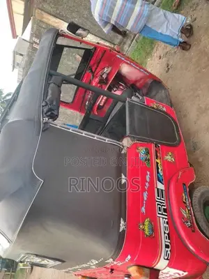 Bajaj Re 2001 Three Wheel (Used)