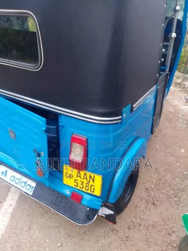 Bajaj RE 2014 Three Wheel (Used)
