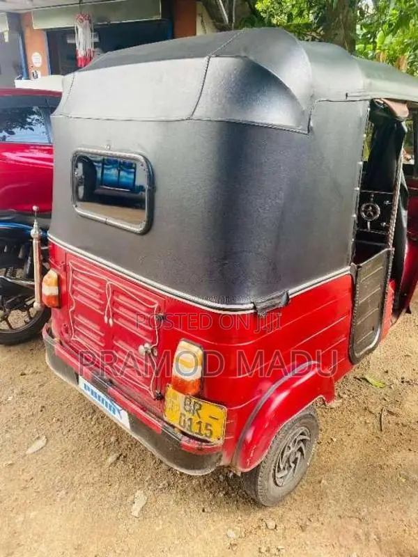 Bajaj 2 stroke 2002 Three Wheel (Used)