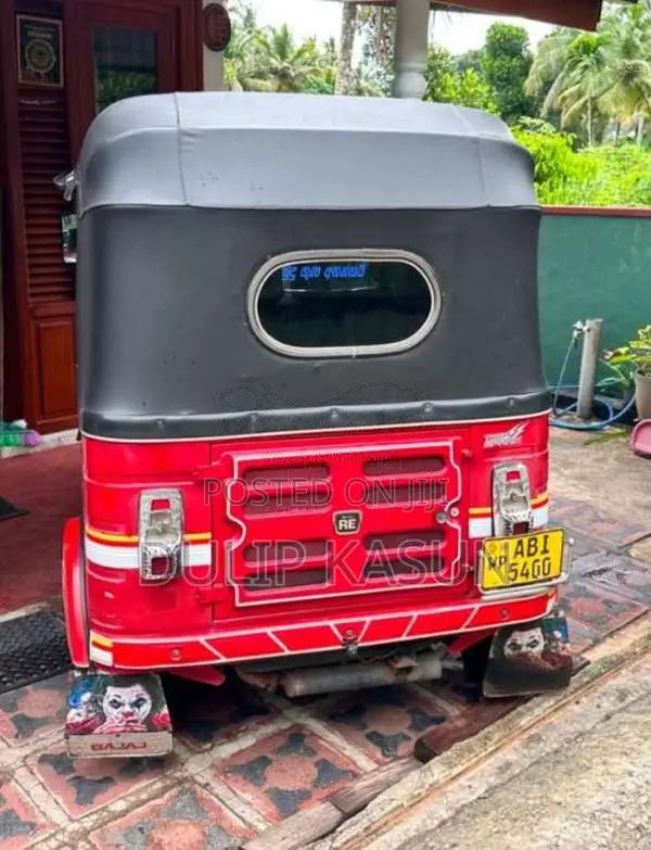 Bajaj RE 2015 Three Wheel (Used)
