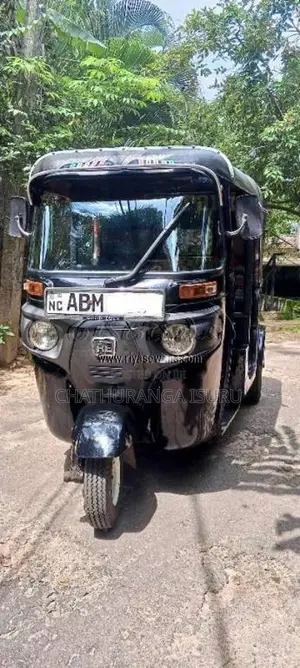 Bajaj RE 2016 Three Wheel (Used)