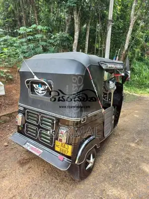 Bajaj RE 2013 Three Wheel (Used)