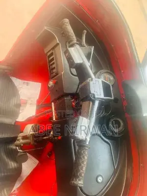 Bajaj RE 205 2011 Three Wheel (Used)