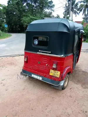 Bajaj RE 2014 Three Wheel (Used)