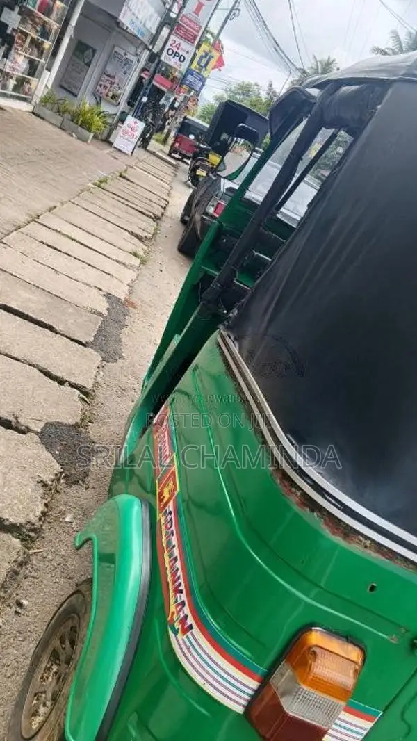 Bajaj RE 1997 Three Wheel (Used)