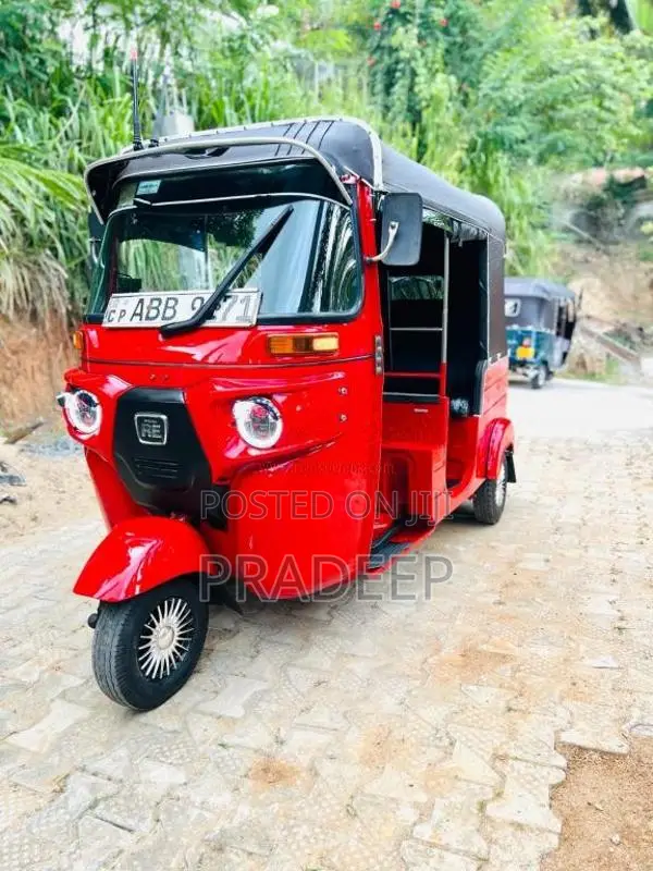 Bajaj RE 4 Stroke 2015 Three Wheel (Used)