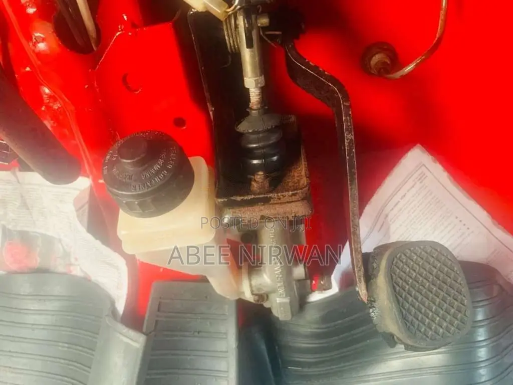 Bajaj RE 205 2011 Three Wheel (Used)