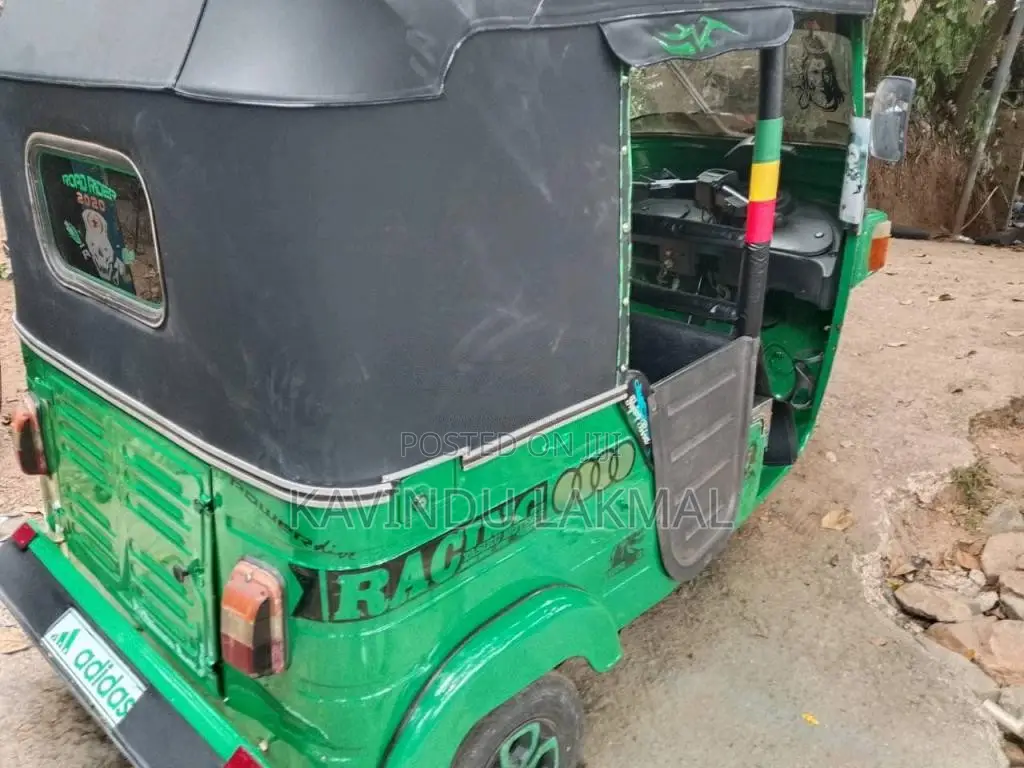 Bajaj RE 2012 Three Wheel (Used)