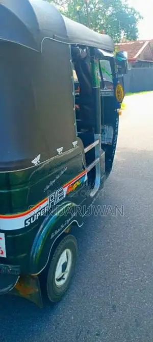 Bajaj 2 Stroke 2000 Three Wheel (Used)