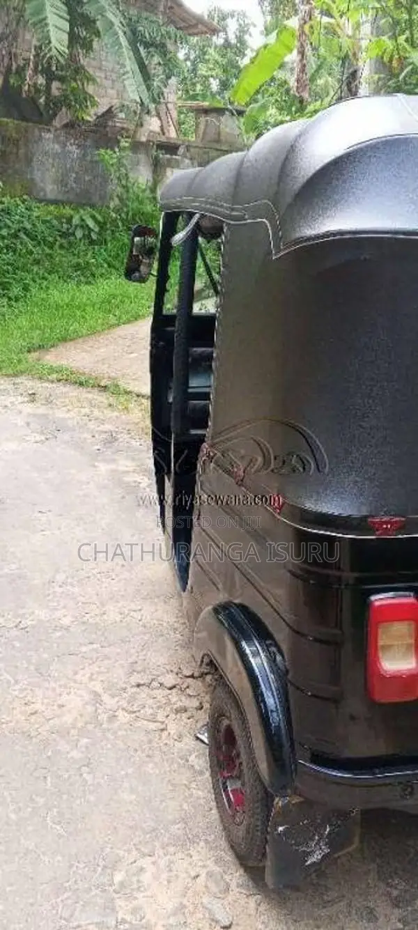 Bajaj RE 2016 Three Wheel (Used)