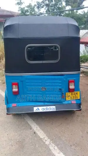 Bajaj RE 2014 Three Wheel (Used)